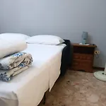 Lz *